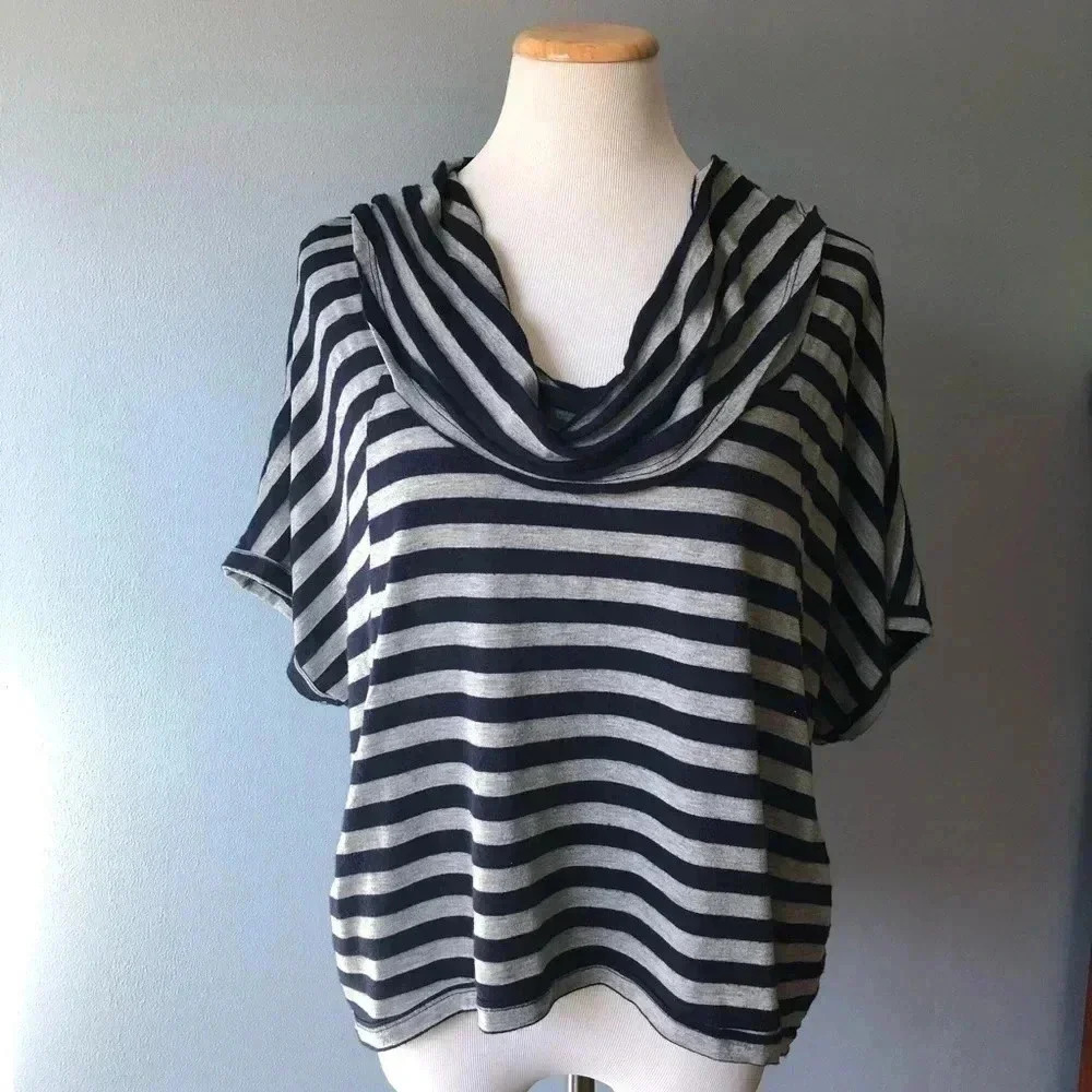 Eyelash Couture Top Women 1X Navy Gray Striped Cowl Neck Dolman Pockets 89984HBY